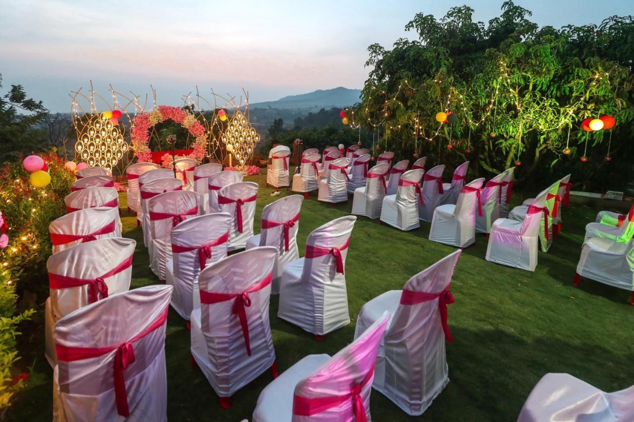 Anand Valley Hotel Panhala ภายนอก รูปภาพ