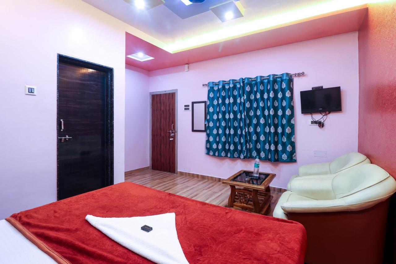 Anand Valley Hotel Panhala ภายนอก รูปภาพ