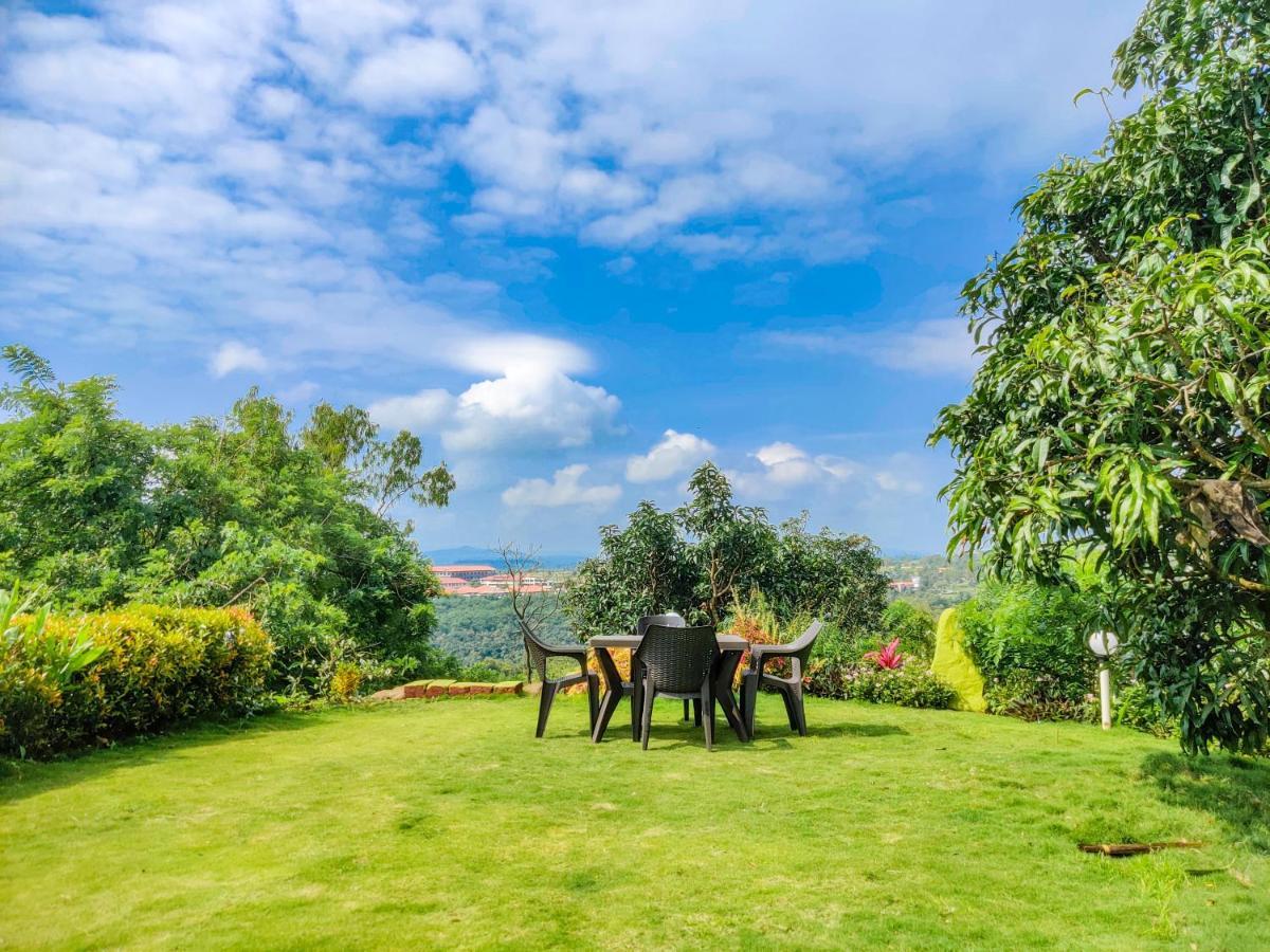 Anand Valley Hotel Panhala ภายนอก รูปภาพ